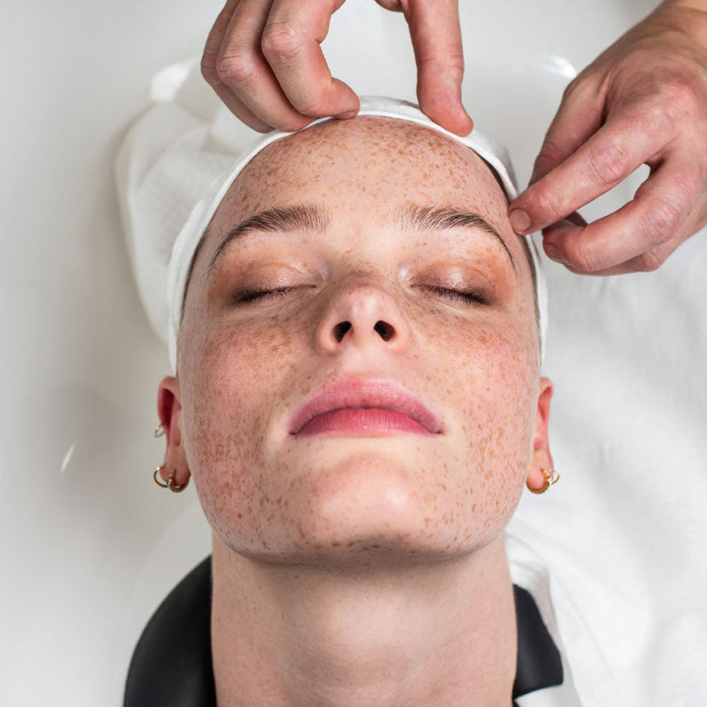 Sustainable Salon Medium Towel